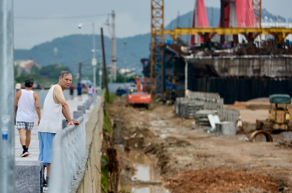 Cầu dây văng hơn 600 tỉ đồng gấp rút hoàn thiện chờ ngày thông xe