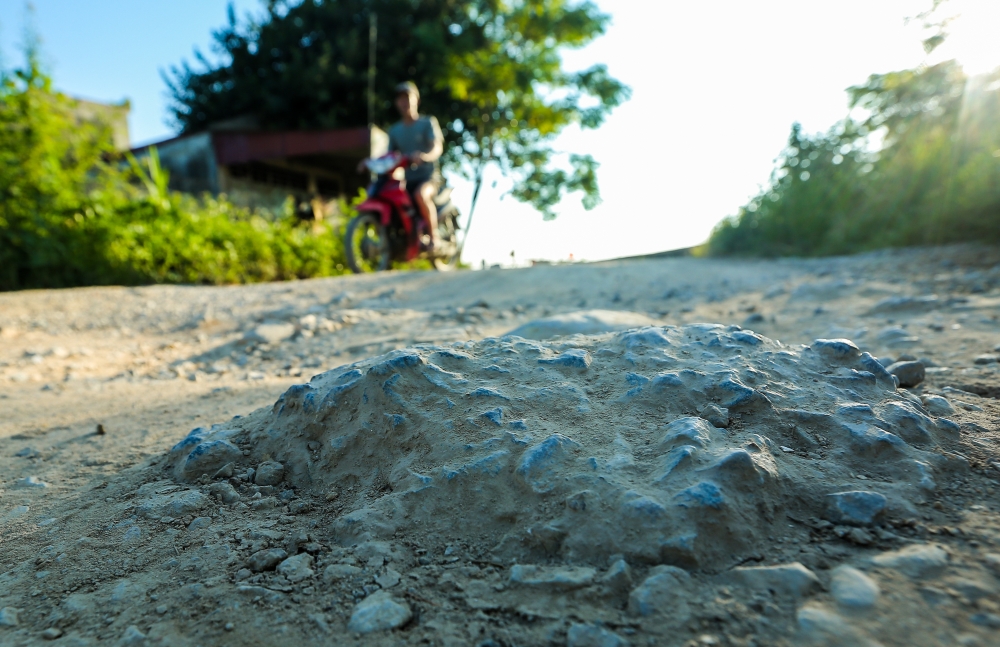 Thanh Hoá: Tuyến đường đê biển xã Quảng Nham chi chít 