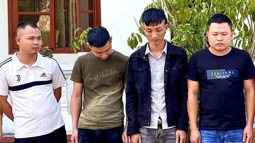 Nghệ An: Bắt quả tang nhóm đối tượng tổ chức sử dụng trái phép chất ma tuý trong quán karaoke