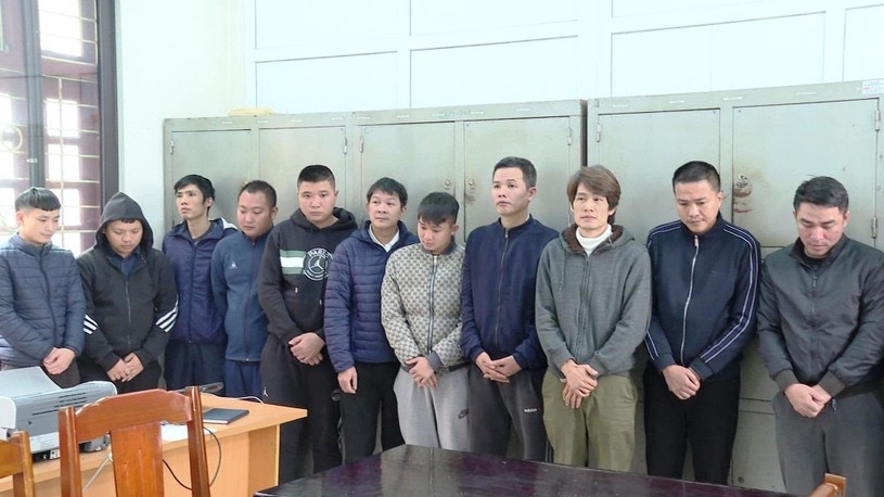 Thanh Hóa: Liên tiếp triệt phá hai đường dây cá độ bóng đá 130 tỉ, bắt giữ 19 đối tượng