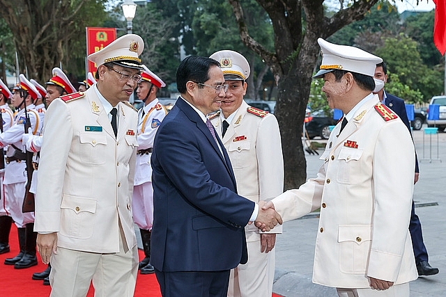 Thủ tướng dâng hương tưởng niệm Chủ tịch Hồ Chí Minh, thăm và chúc Tết tại tỉnh Thanh Hóa