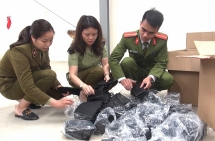 Công an TP Thanh Hóa thu giữ 5.000 khẩu trang không rõ nguồn gốc