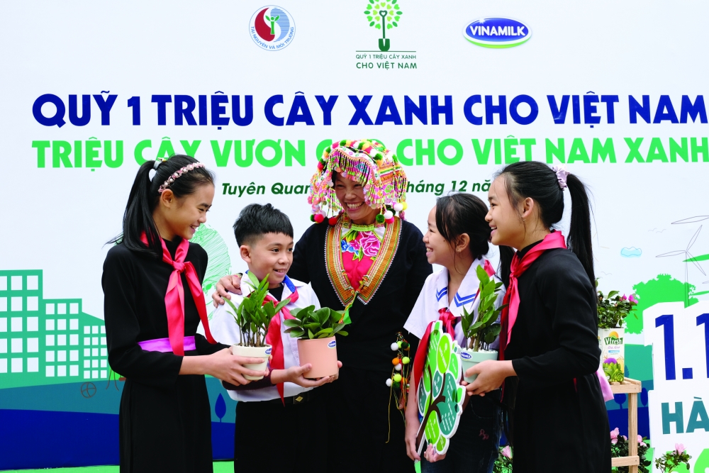 Quyết tâm với mục tiêu trồng 1 triệu cây xanh cho Việt Nam