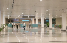 Hành khách bay từ Nha Trang về Thanh Hóa bất ngờ xin trợ giúp y tế vì ho, khó thở