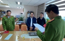 Bắt giam Trưởng phòng Pháp chế Cục thuế Thanh Hóa do cưỡng đoạt 100 triệu đồng