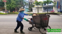 Thanh Hóa: Các “chiến sỹ” môi trường lao động quên mình để đẩy lùi dịch bệnh Covid-19