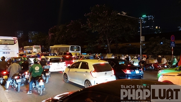Hà Nội: Tìm phương án giải quyết ùn tắc nút giao Pháp Vân