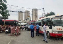 Thanh tra nhiều đơn vị kinh doanh vận tải hành khách bằng ô tô theo hợp đồng