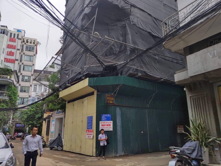 Loạt công trình sai phép tồn tại, lãnh đạo phường Trần Hưng Đạo có bị đình chỉ công tác?