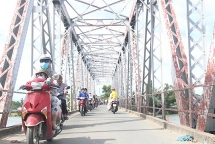 cau sat tram tuoi o sai gon sau hai thang thao do