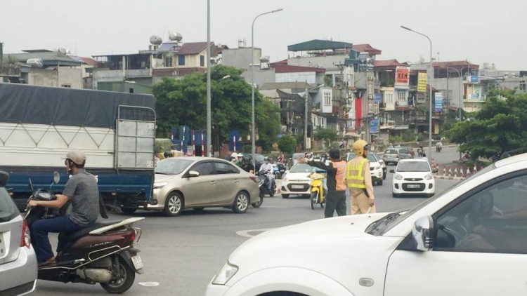 Hà Nội công bố xóa sổ 6 "điểm đen" ùn tắc giao thông