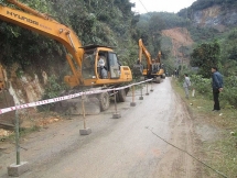 Cử tri đề nghị đầu tư tuyến đường liên xã, Bộ GTVT nói gì?