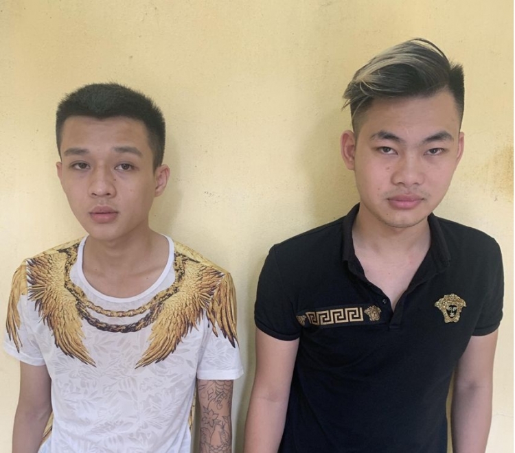 Thanh Hóa: Bắt 2 đối tượng ném chất bẩn để đòi nợ thuê