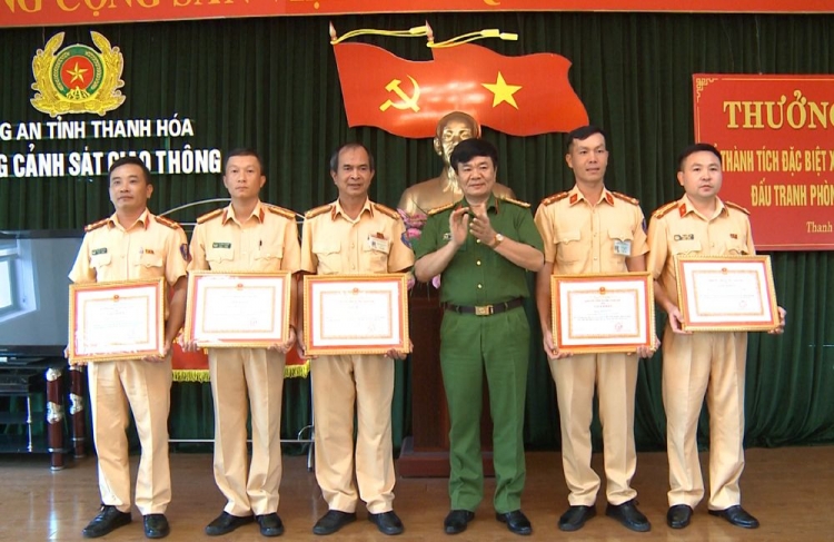 CSGT Thanh Hóa được thưởng 