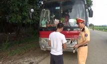 thanh hoa tram loat xe can dat cho cong nhan trai quy dinh o huyen thach thanh