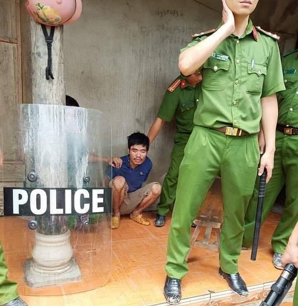 Say rượu, con trai dùng dao đâm chết mẹ đẻ đang ngồi xe lăn say ruou con trai dung dao dam chet me de dang bi tat lau nam