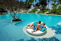 Đến ngay thiên đường thu nhỏ của Nha Trang, để thấy kỳ nghỉ dưỡng của sao hạng A sang chảnh thế nào?