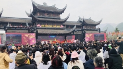 Nô nức trẩy hội “nối dài” nét văn hoá truyền thống