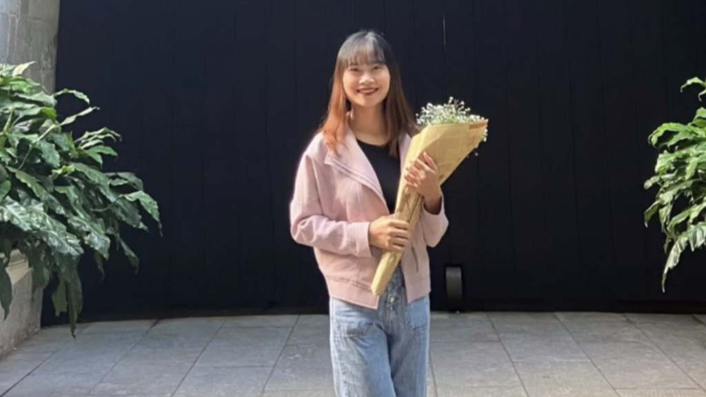 Từ lâu Linh luôn mong ước được khoác lên mình màu xanh áo lính