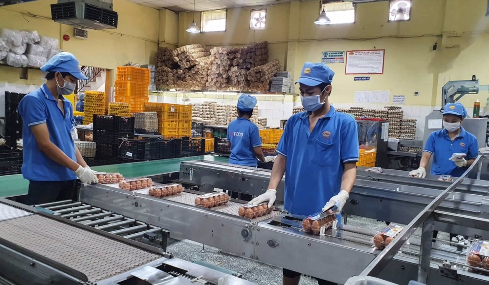 Hà Nội: Hỗ trợ tối đa 3 triệu đồng cho người lao động mất việc, giảm giờ làm