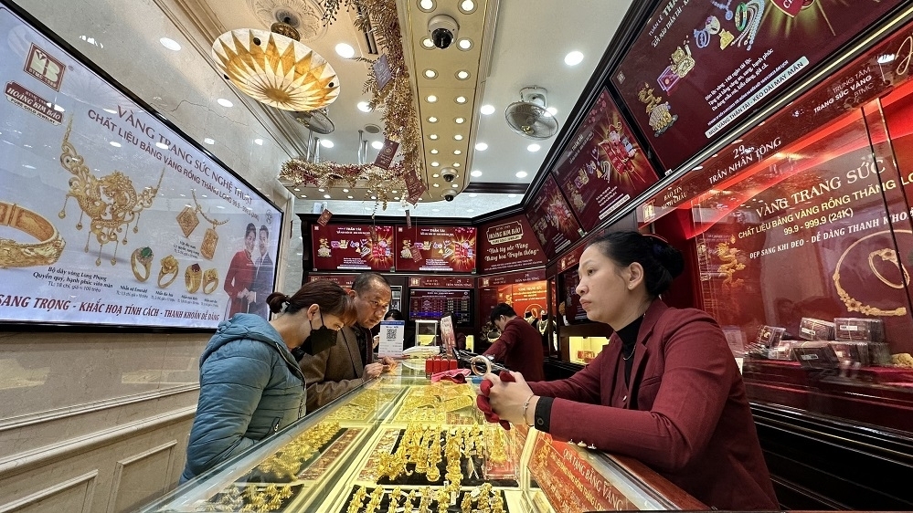 Các tiệm vàng, khách sạn, siêu thị ở Hà Nội phải xuất hóa đơn điện tử từ máy tính tiền