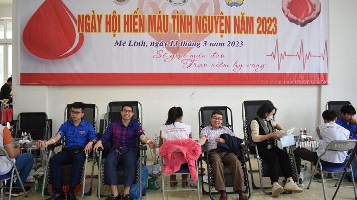 Mê Linh (Hà Nội): Hơn 500 cán bộ tham gia ngày hội chia sẻ những giọt máu hồng