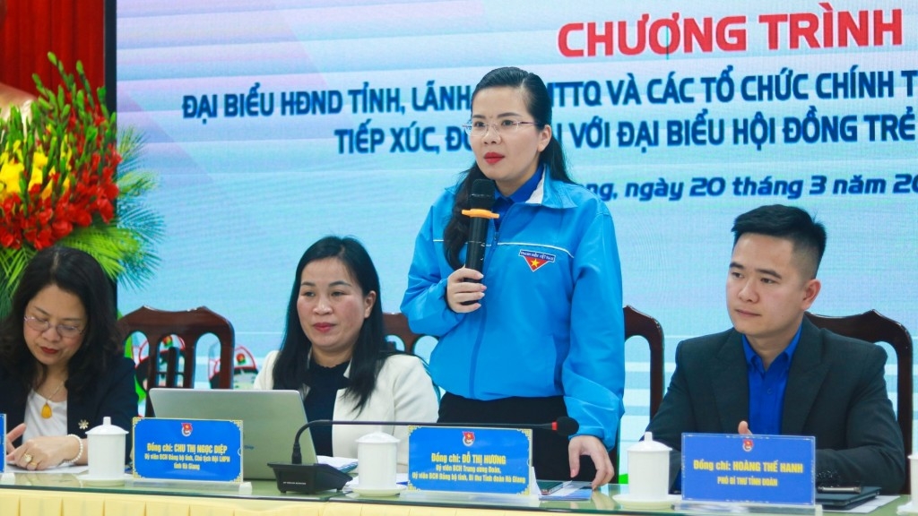 Đại biểu HĐND tiếp xúc, đối thoại với Hội đồng trẻ em tỉnh Hà Giang