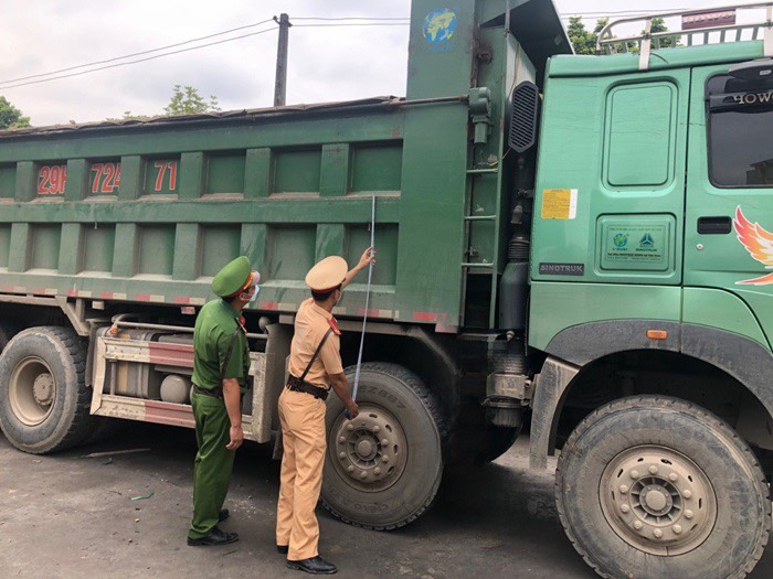 Nỗ lực hết mình trong công tác quản lý trật tự đô thị, đảm bảo ATGT