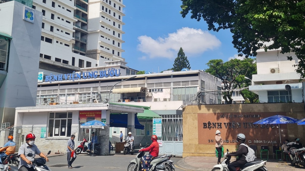 TP HCM: Làm rõ vụ bác sĩ gợi ý “cho vui vẻ” với cô gái rồi mới cấp thuốc