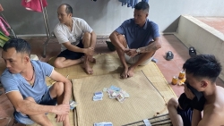 Bắc Giang: Bắt quả tang 4 đối tượng đánh 