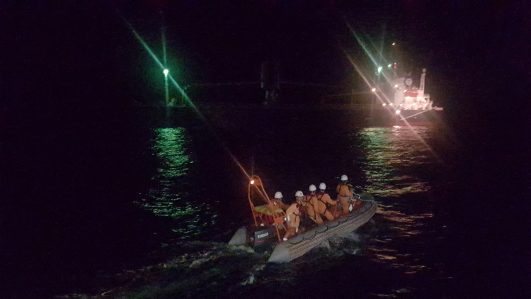 da nang cuu song thuyen vien thai lan gap nan tren tau nordana malee