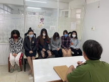 Đà Nẵng: Triệt phá đường dây bán dâm phục vụ khách ngoại quốc qua Faceboook