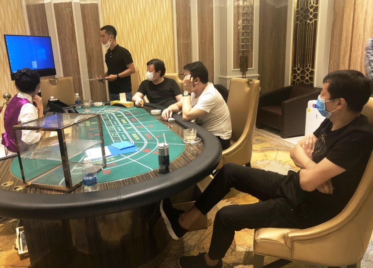 Đà Nẵng: Triệt phá tụ điểm cờ bạc hoạt động trái phép trong khu Resort Olalani