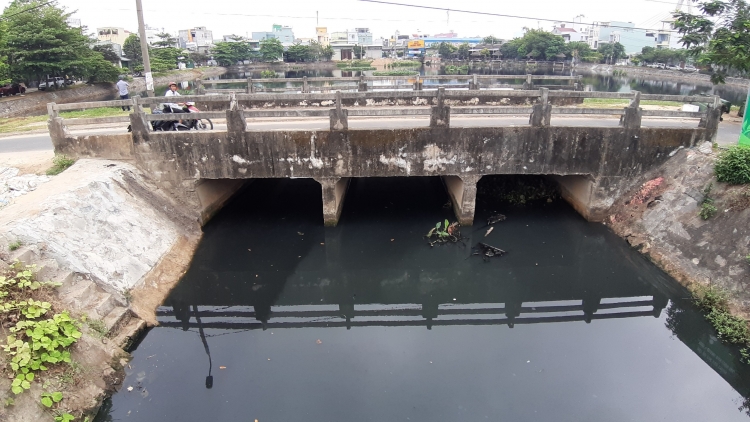 can canh ho dieu tiet gay o nhiem nhat nhi o da nang