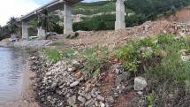 Đà Nẵng: Kè chống sạt lở 80 tỷ ngổn ngang do thiếu mặt bằng