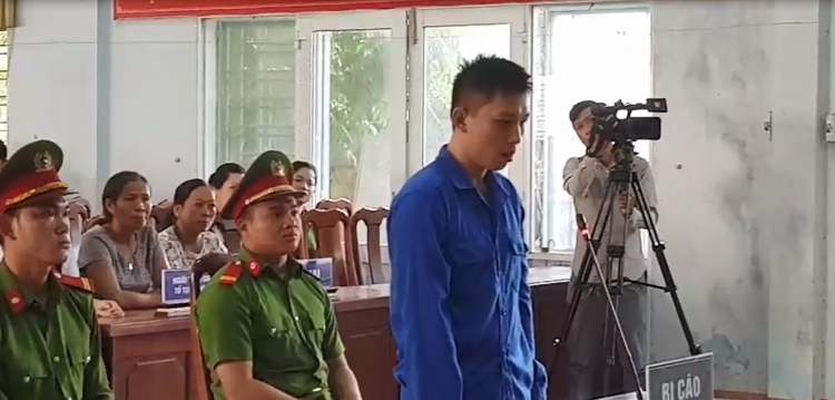 da nang toa hoan xet xu giua chung vi bi cao khong chiu tra loi