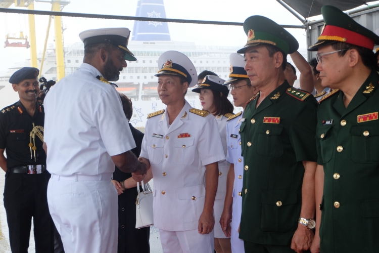 tau hai quan an do tham chinh thuc da nang