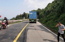 Ngồi sau xe máy qua đèo Hải Vân, một cô gái ở Đà Nẵng tử vong