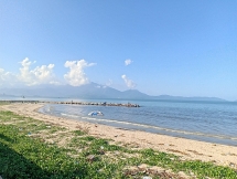 da nang phat hien thi the phu nu troi vao bo bien nghi nhay cau cam le