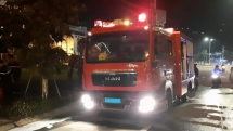 Đà Nẵng: Vào bãi đỗ được vài phút, xe khách 29 chỗ bất ngờ cháy trơ khung