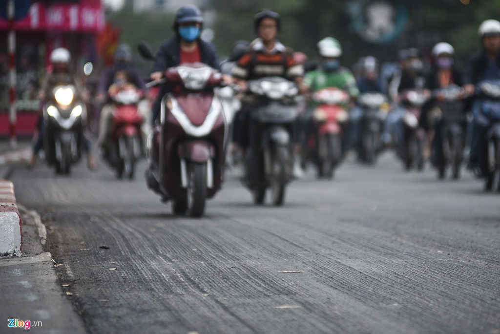 Đường phố bị lật tung lên sửa chữa dịp cuối năm duong pho bi lat tung len sua chua dip cuoi nam