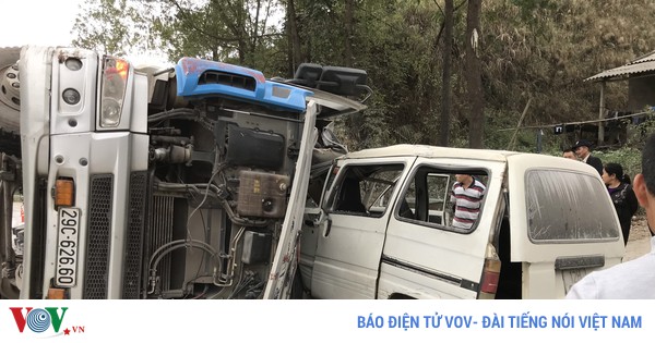 Lái xe đầu kéo có nồng độ cồn gây tai nạn nghiêm trọng tại Lạng Sơn