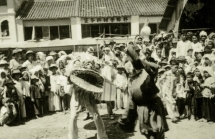 nam bo xua an tet ra sao