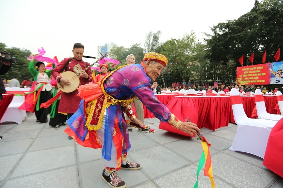 hung trang khai hoi go dong da 2020