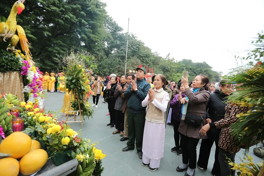 hung trang khai hoi go dong da 2020