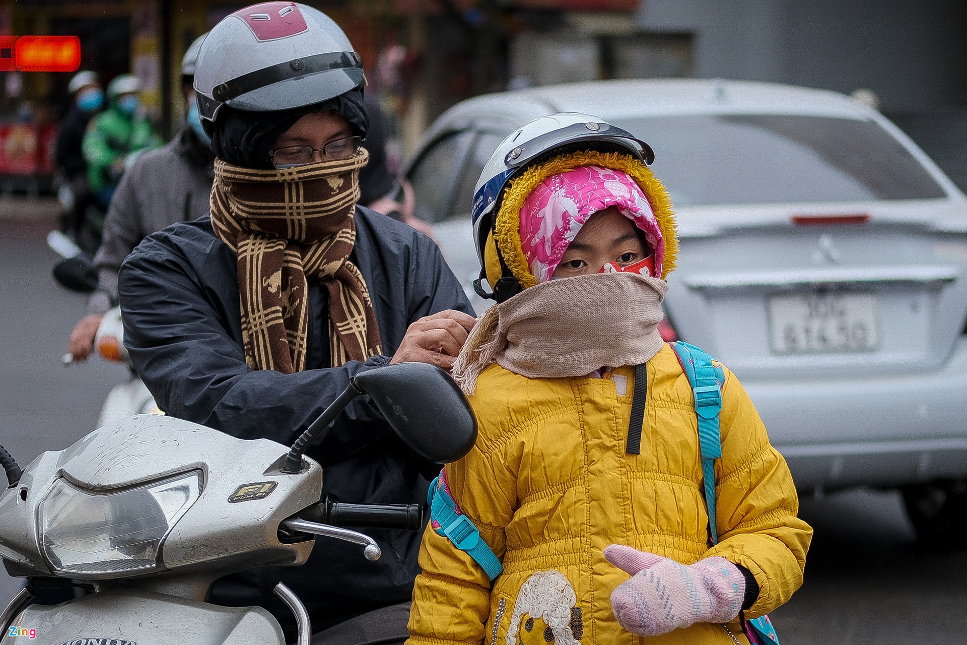 hoc sinh Ha Noi nghi hoc vi troi ret anh 1