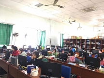 Học trực tuyến thời corona: "Bọn nhỏ nhanh hơn chúng ta tưởng nhiều"