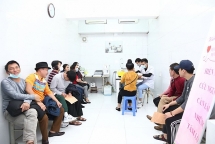 Khan máu cứu người, BV Việt Đức tiếp nhận hiến máu đến 21 giờ