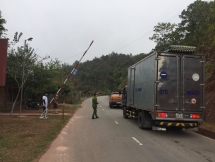 Huyện Mường Nhé (Điện Biên): Cách ly 9 người dân để theo dõi sức khỏe