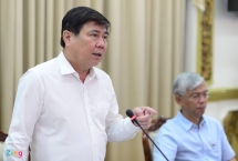 TPHCM tạm dừng duyệt hồ sơ đi học nước ngoài vì dịch Covid-19